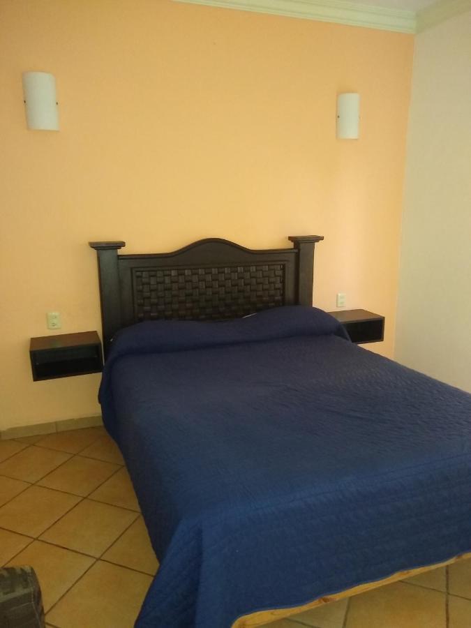 Hotel Quinta Del Descanso Cuautla  Экстерьер фото