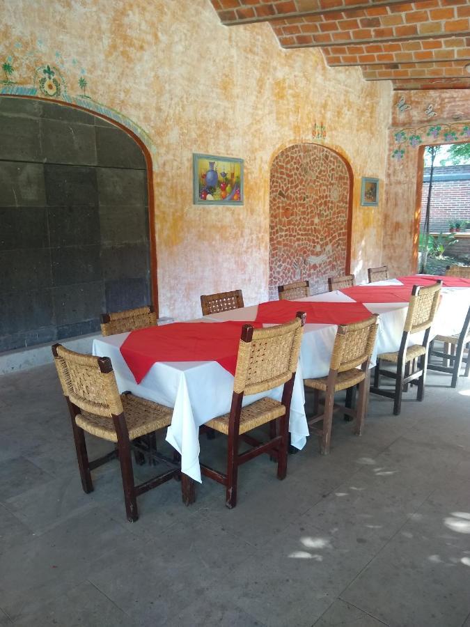 Hotel Quinta Del Descanso Cuautla  Экстерьер фото